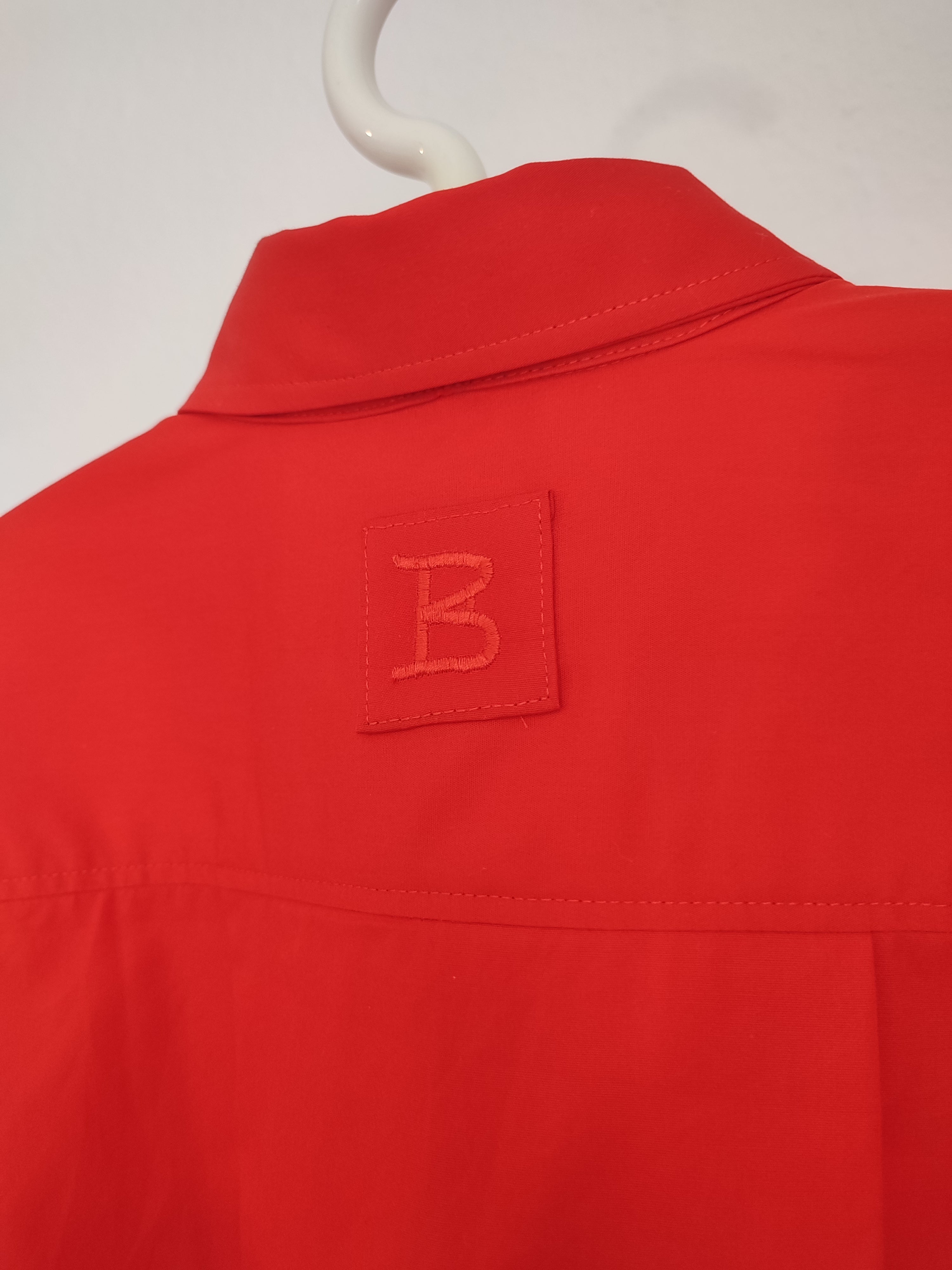 Rote Bluse