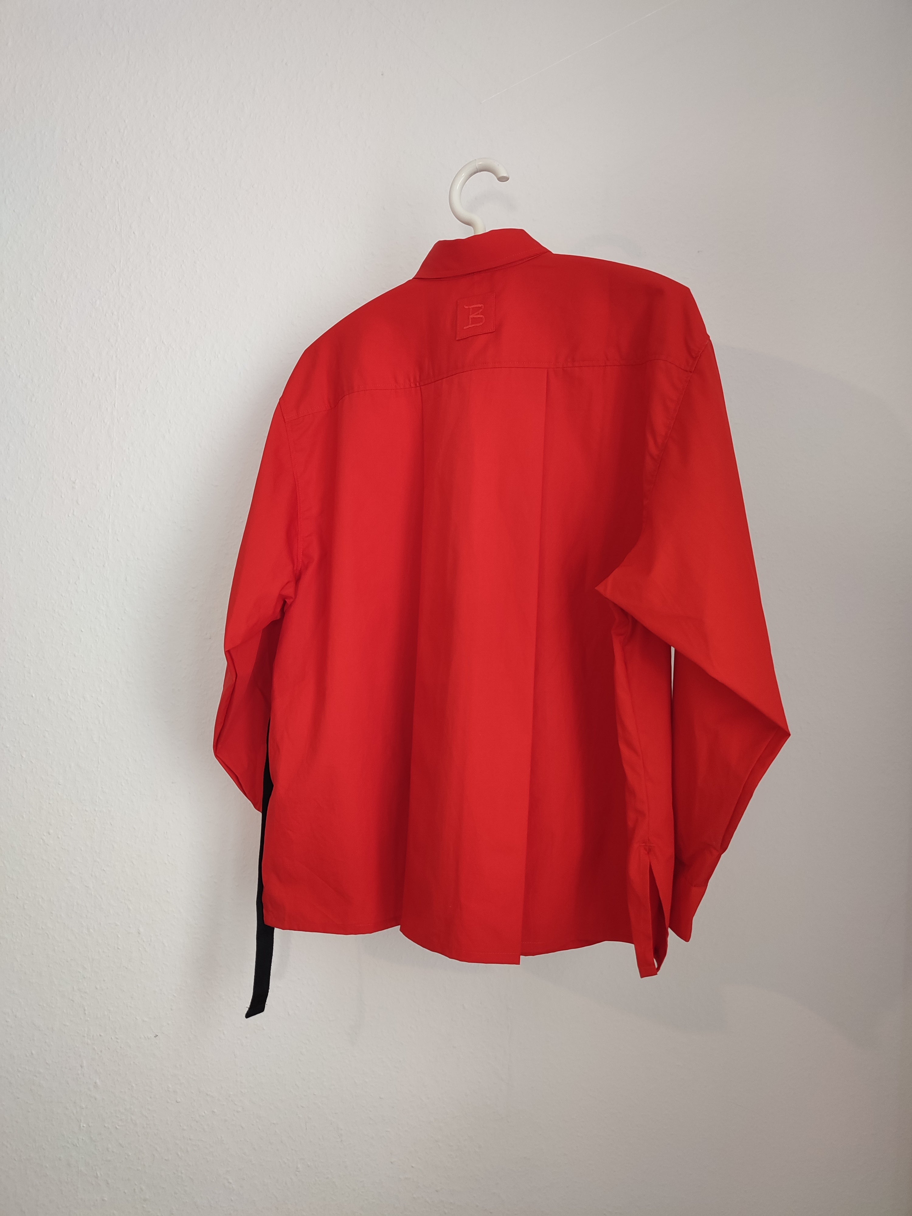 Rote Bluse