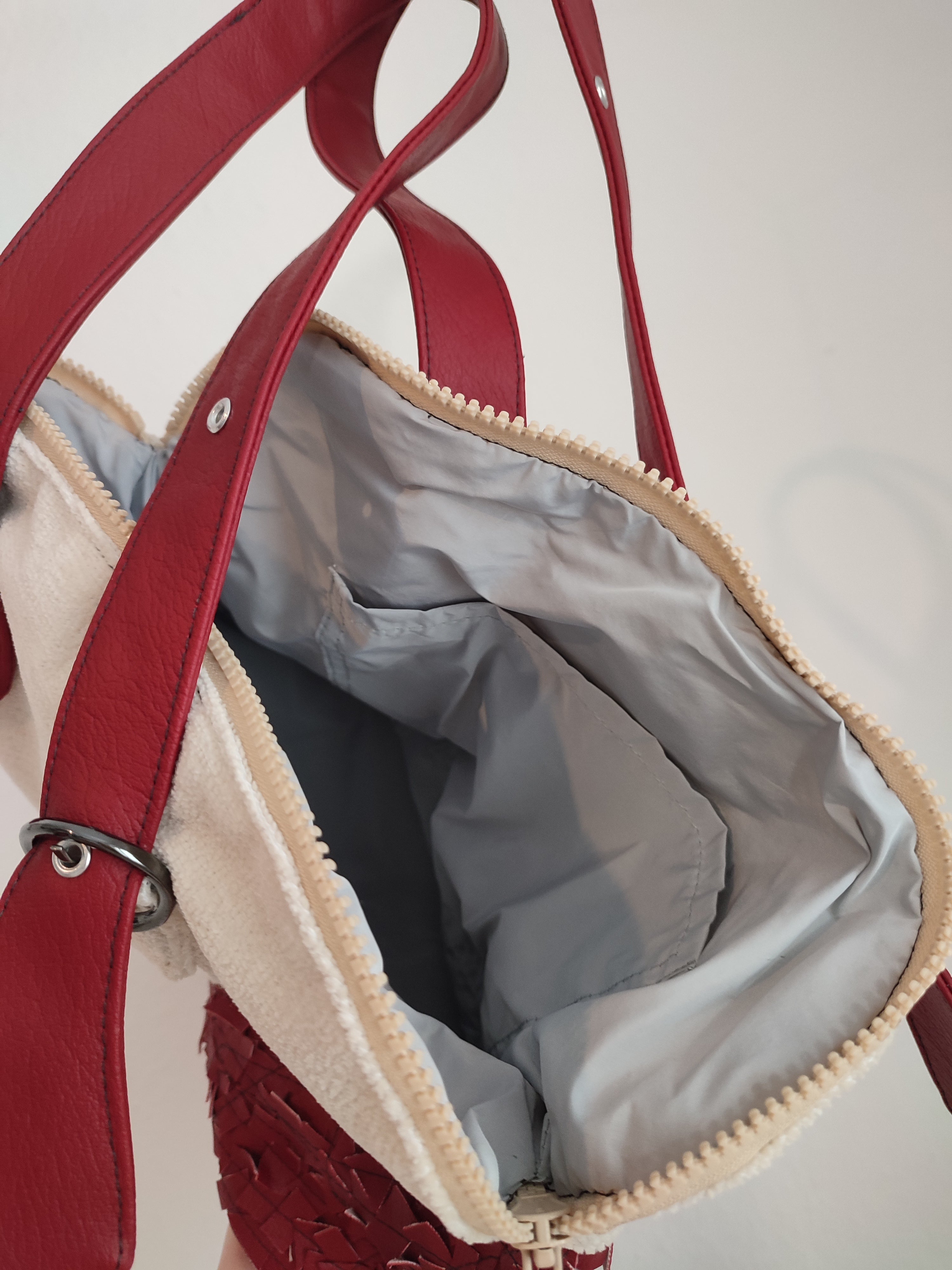 Schultertasche