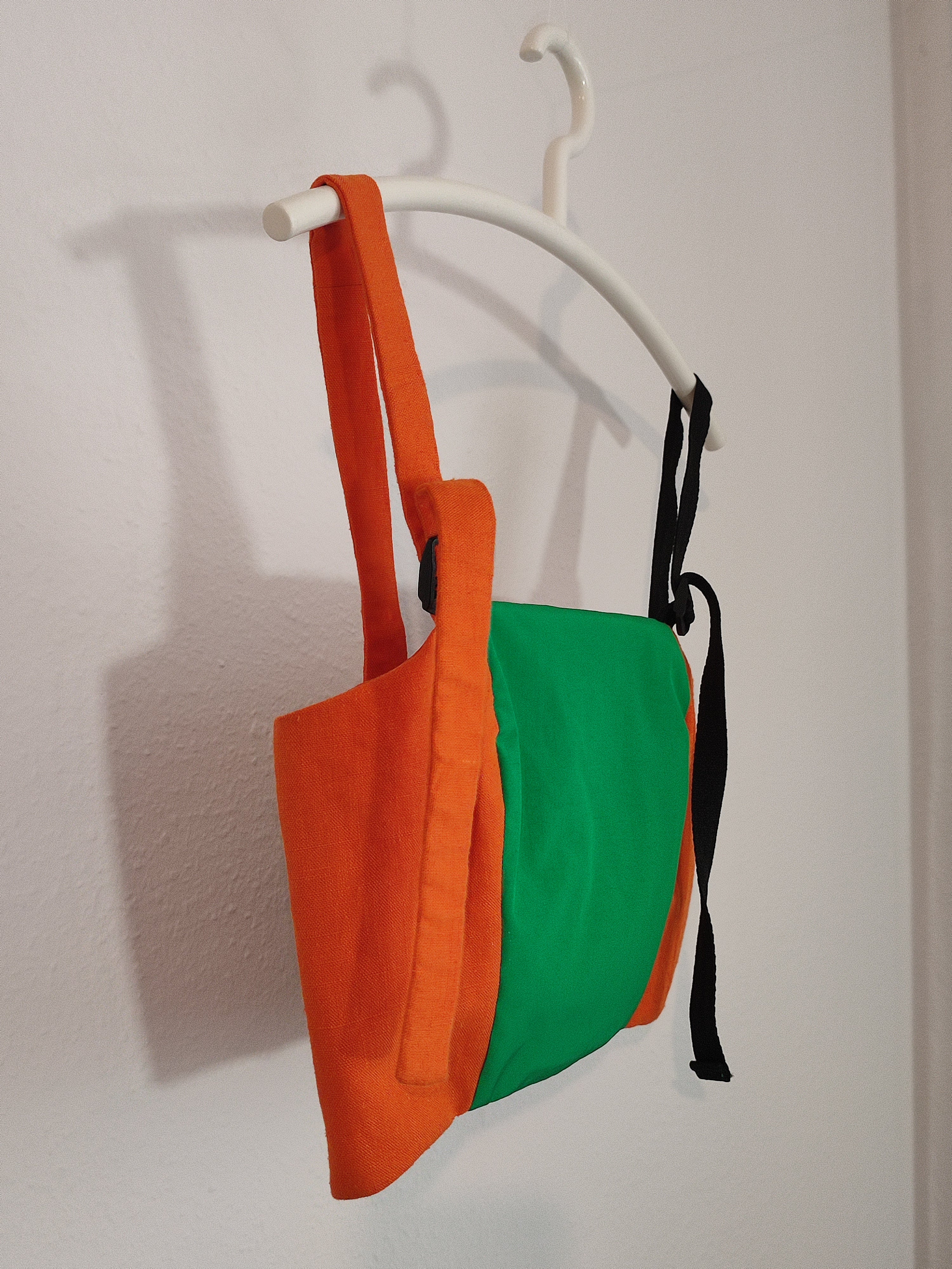 Grün orangenes Top