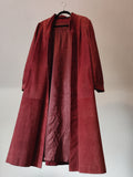 Roter Ledermantel