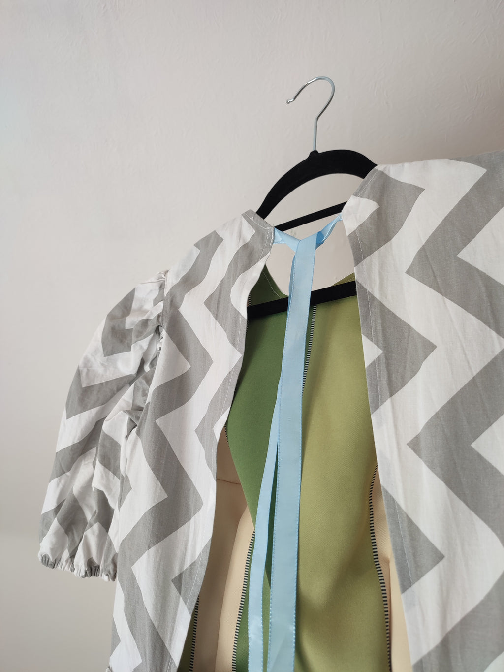 Zickzack Kleid
