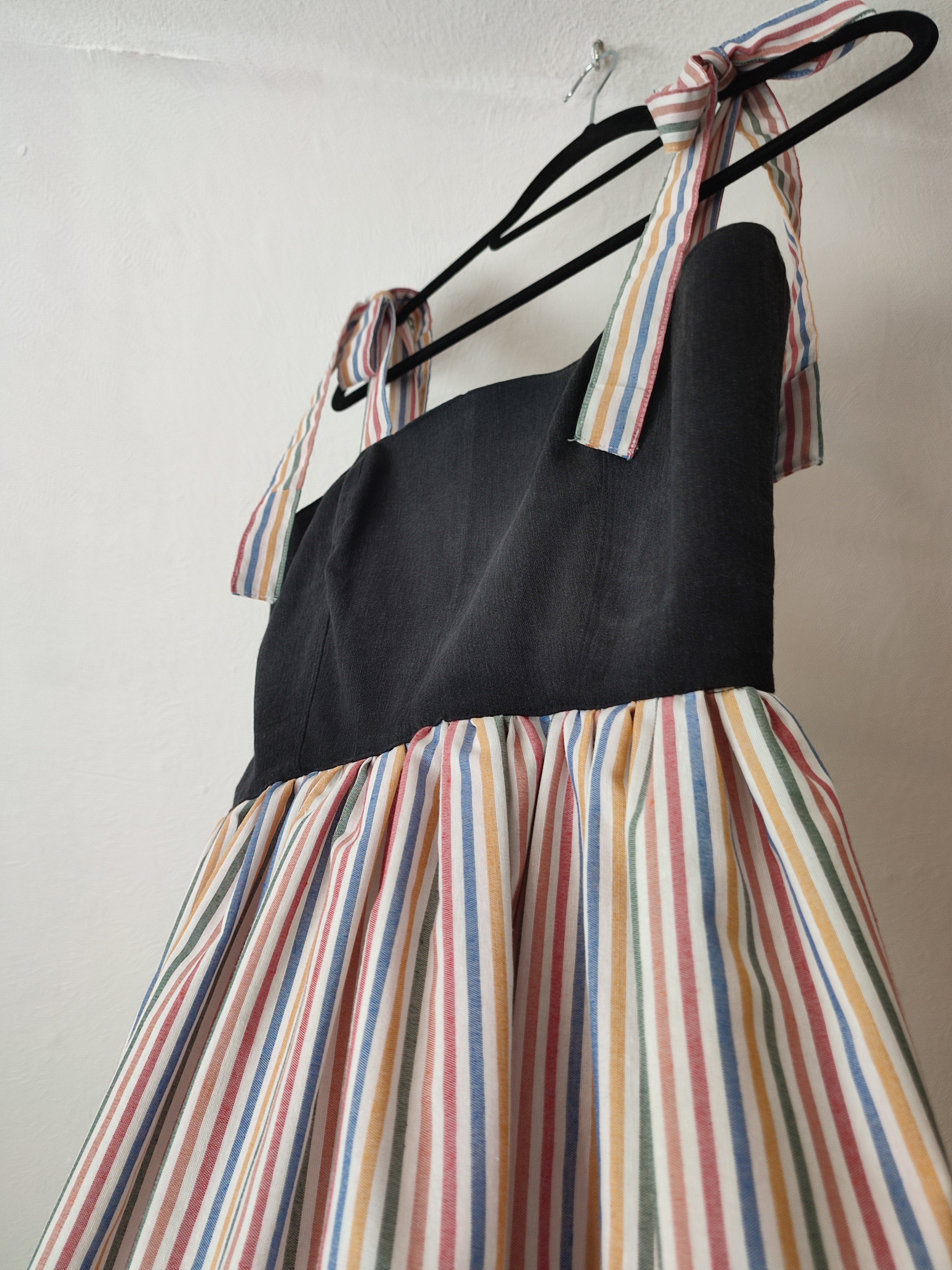 Regenbogen Kleid