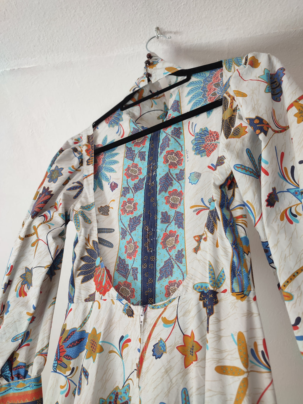 Rückenfreies Kleid