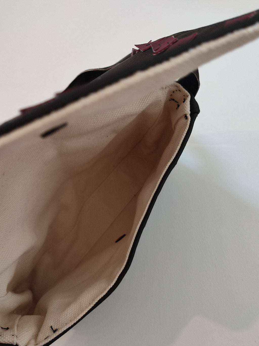 Kleine Kunstledertasche